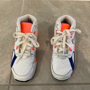 Nike Little Kid's Air Trainer SC Auburn size 2.5y used